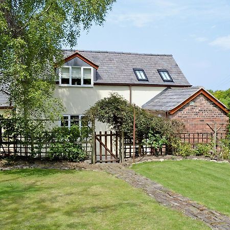 Woodhouse Cottage Hawarden ภายนอก รูปภาพ