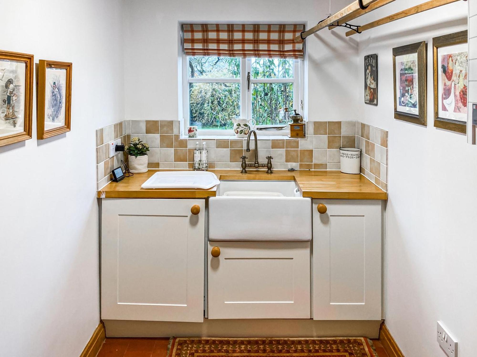 Woodhouse Cottage Hawarden ภายนอก รูปภาพ
