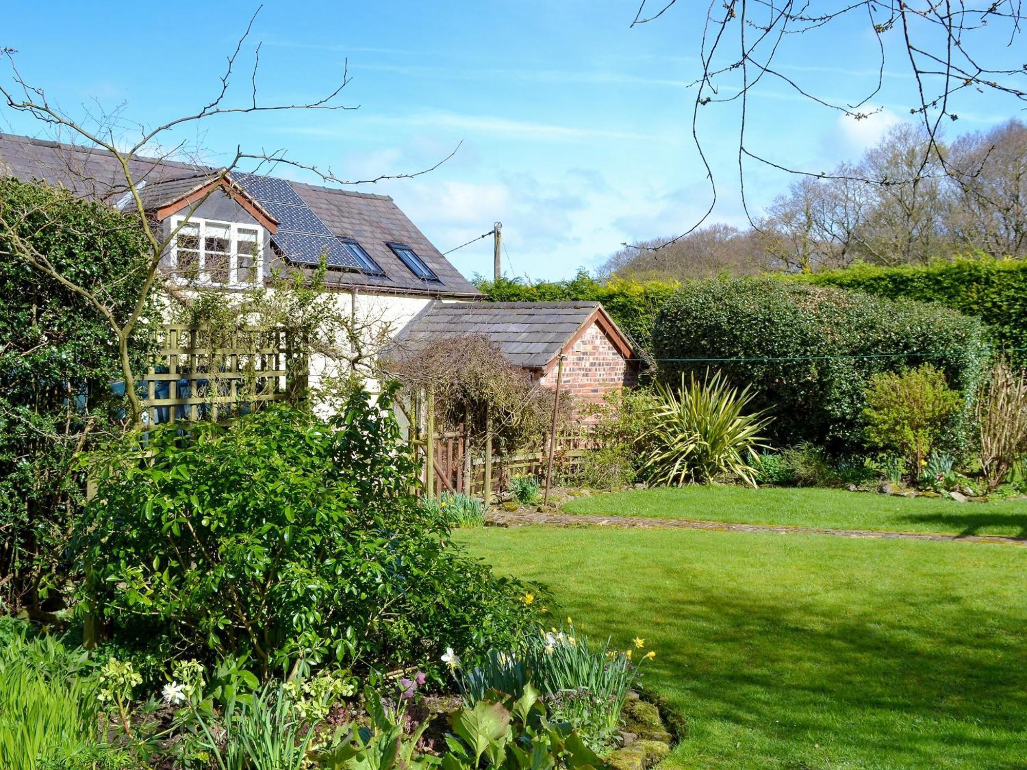 Woodhouse Cottage Hawarden ภายนอก รูปภาพ